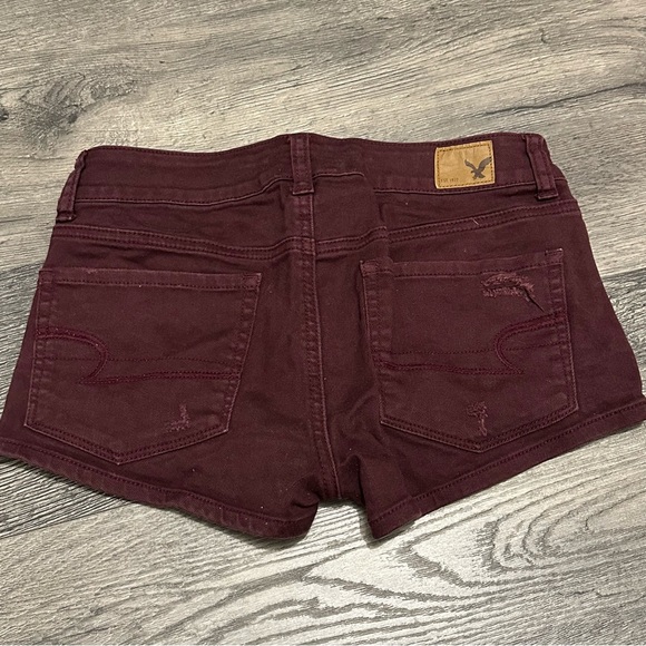 American Eagle “shortie” shorts - women’s size 6 - maroon - Picture 3 of 4